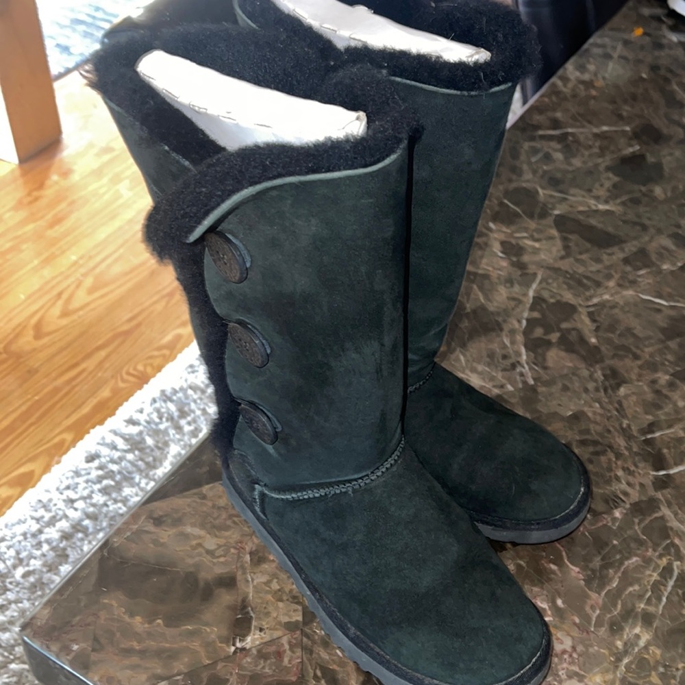 Ugg Bailey Button Triplet - Black